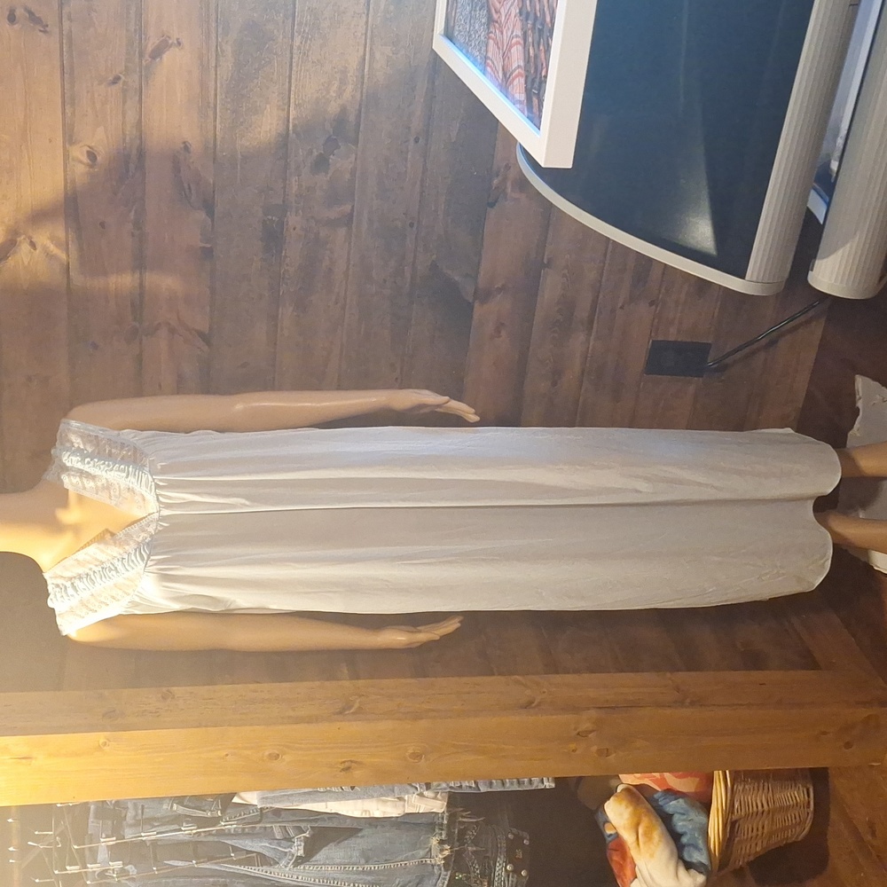 Night gown